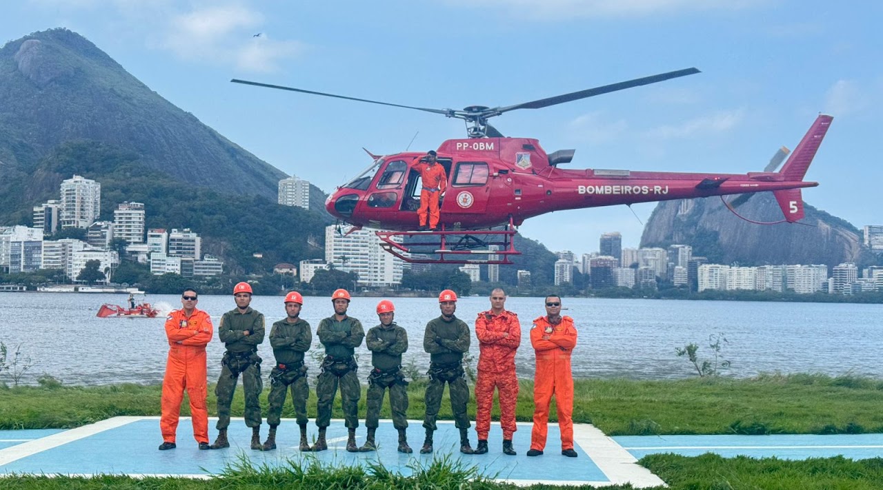 Instrução aos militares da Marinha